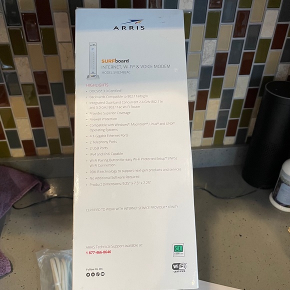 ARRIS Surfboard Internet, wifi and voice modem - Picture 10 of 10